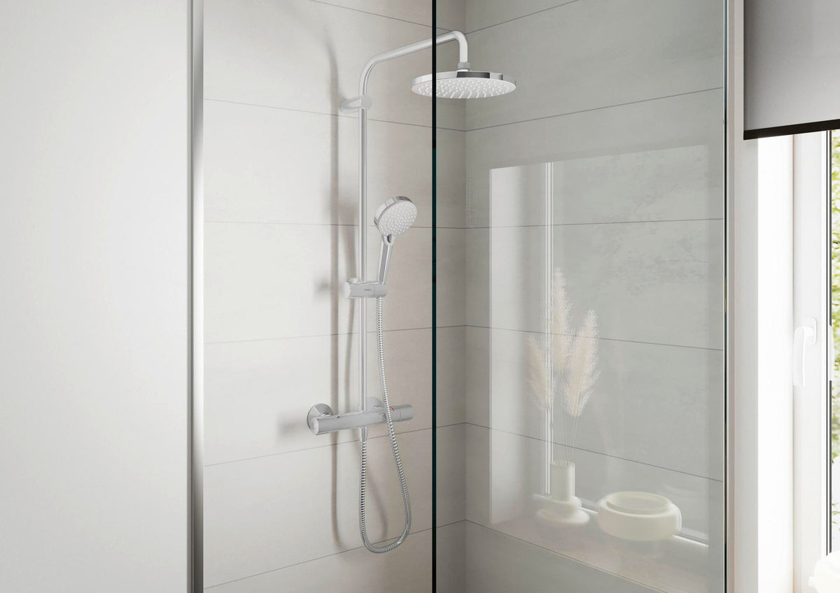 HANSGROHE Showerpipe VERNIS Blend 200 1jet mit Brausethermostat EcoSmart – Chrom