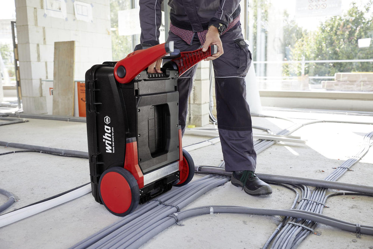 Wiha Werkzeugsortiment XXL IV 80-teilig im Schutzkoffer – Profi-Set mit VDE-isolierten Werkzeugen