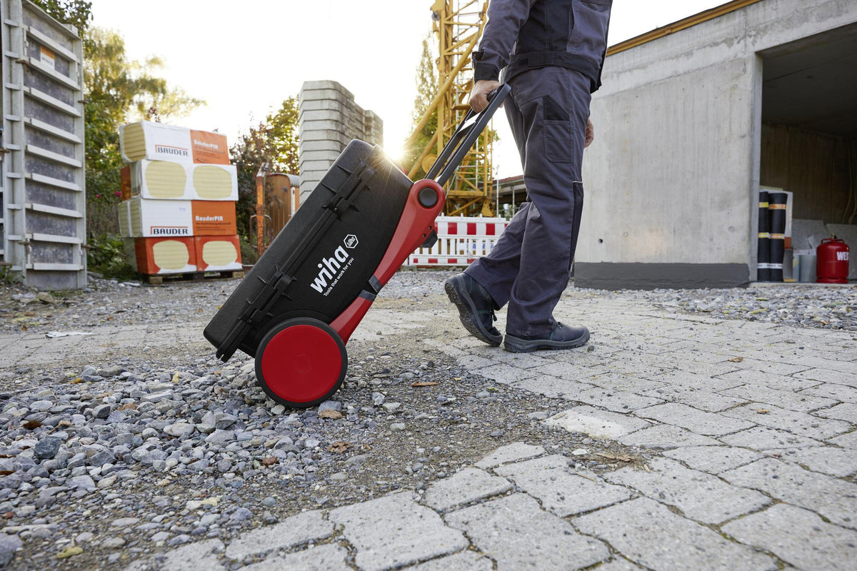 Wiha Werkzeugsortiment XXL IV 80-teilig im Schutzkoffer – Profi-Set mit VDE-isolierten Werkzeugen
