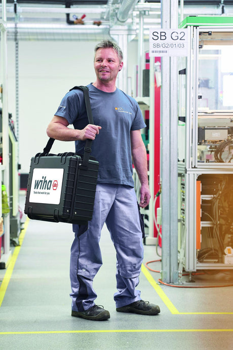 Werkzeugsortiment XL 80-tlg. im Schutzkoffer für Elektriker von WIHA
