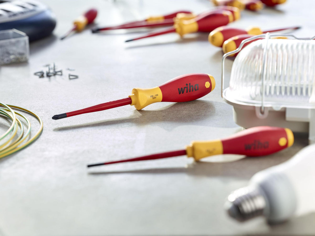 WIHA Schraubendreher 3211 slimFix PH 1 VDE isoliert, 80 mm Klinge