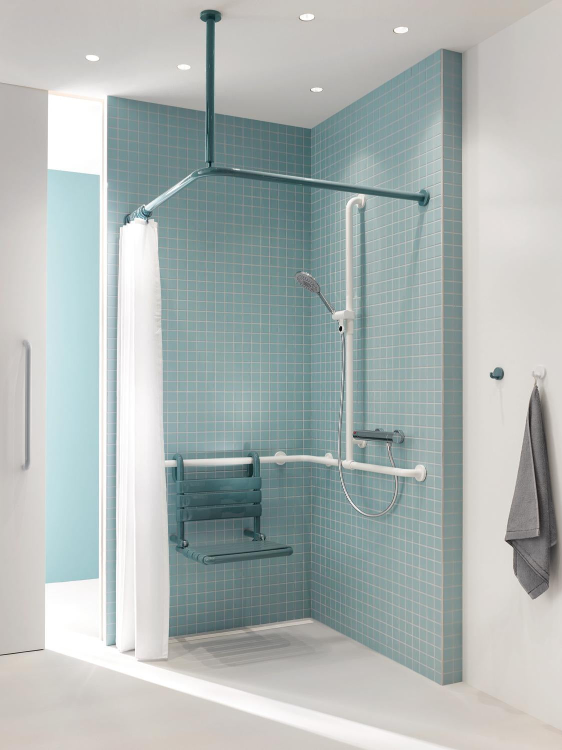 HEWI Vorhangstange Serie 801, 90° Ecke, 20 Ringe, Deckenabhängung, koralle, kürzbar