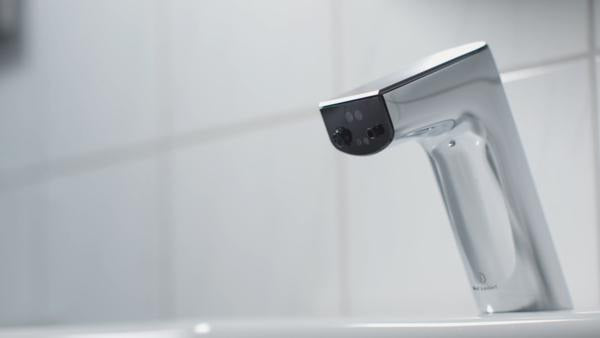 Ideal Standard Intellimix Sensor-Waschtischarmatur mit Seifenspender, Chrom – berührungslose Steuerung