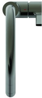 IDEAL STANDARD Gusto Küchenarmatur Ausstellungsmuster auf Acrylsockel – Hochwertige Präsentation