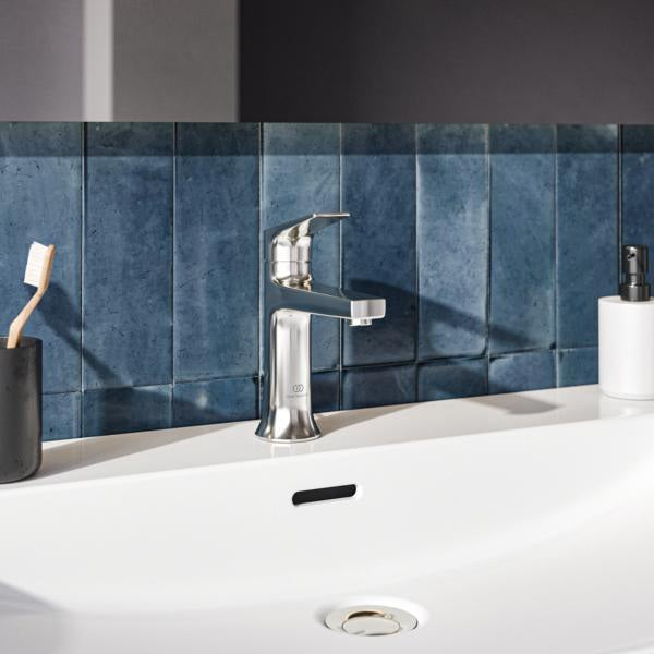 Ideal Standard La Dolce Vita Waschtischarmatur mit Ablaufgarnitur, Chrom, Heißwasser-Sparfunktion