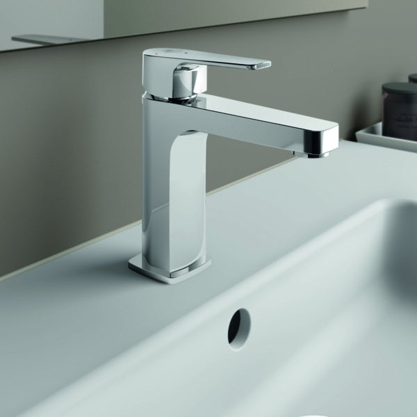 Ideal Standard Cerafine D Waschtischarmatur, Einhandhebelmischer mit Kaltstart-Funktion, Chrom, 120 mm Ausladung