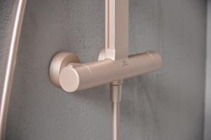Ideal Standard Duschsystem Ceratherm Alu+ mit Thermostat, Kopf- und Handbrause, 2 Ablagen, Silber