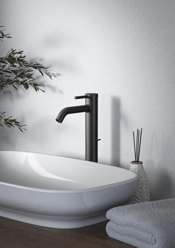 Ideal Standard Ceraline Nuovo Waschtischarmatur 135 mm mit Ablaufgarnitur und BlueStart, Chrom