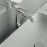 Ideal Standard Ceraline Waschtischarmatur mit 150 mm Ausladung, Ablaufgarnitur und Heißwasser-Sparfunktion