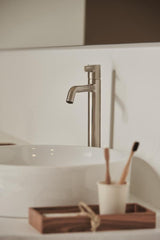IDEAL STANDARD Joy Waschtischarmatur – Brushed Gold, 170 mm Auslauf, ohne Ablaufgarnitur