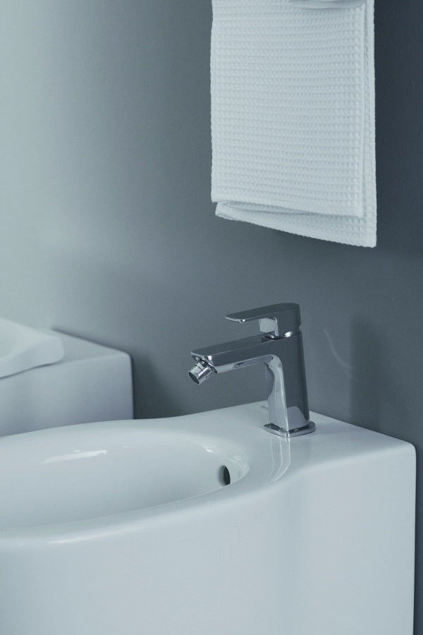 Ideal Standard Edge Bidetarmatur Chrom 115 mm mit Ablaufgarnitur und Keramikkartusche