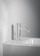 IDEAL STANDARD Bidetarmatur Ceraline Nuovo 105mm mit Ablaufgarnitur Chrom