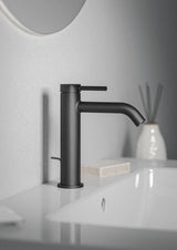 Ideal Standard Ceraline Nuovo Waschtischarmatur 135 mm mit Ablaufgarnitur BlueStart Chrom