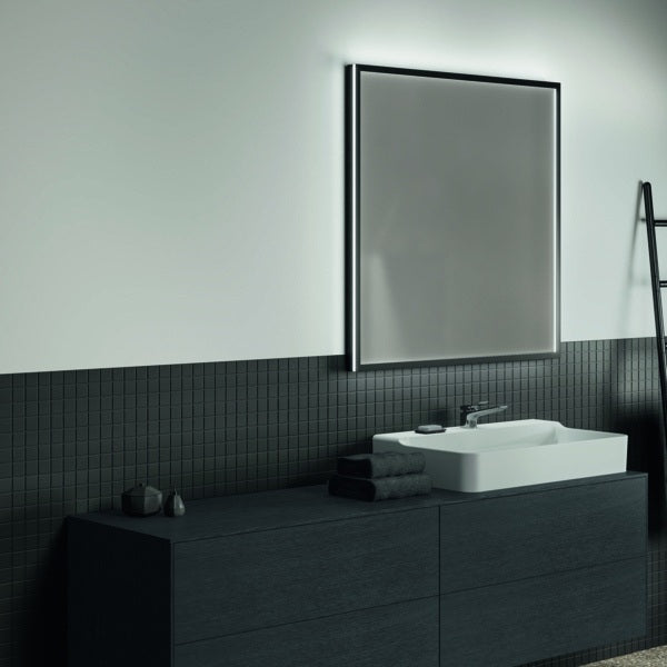 IDEAL STANDARD Conca Wandspiegel eckig 600x600 mm mit LED-Beleuchtung und Aluminiumrahmen