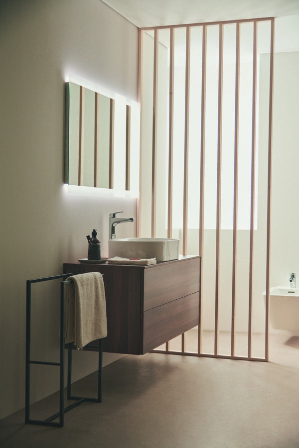 IDEAL STANDARD Mirror&Light Wandspiegel 500x700 mm mit LED-Ambientelicht und Antibeschlagfunktion