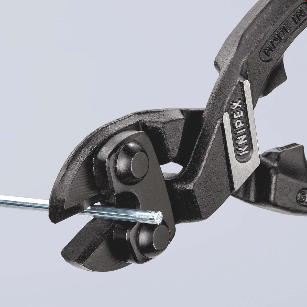 KNIPEX CoBolt® Kompaktbolzenschneider 160 mm – 60 % Kraftersparnis, mit Aussparung