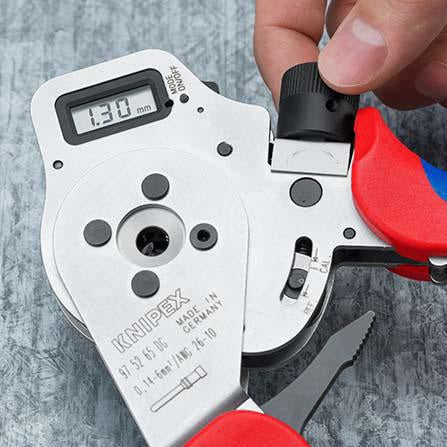 KNIPEX Vierdornpresszange 240 mm – Digitale Crimpzange für 0,14–6 mm² (AWG 26–10)