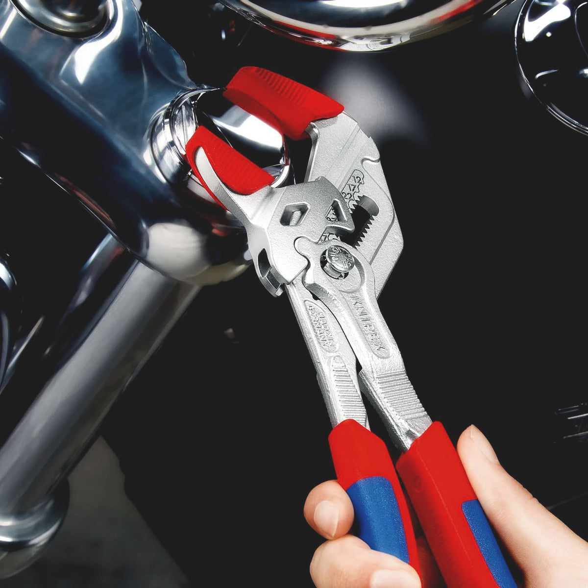 KNIPEX Zangenschlüssel 400 mm – Spannweite 85 mm, verchromt, mit Kunststoffüberzug