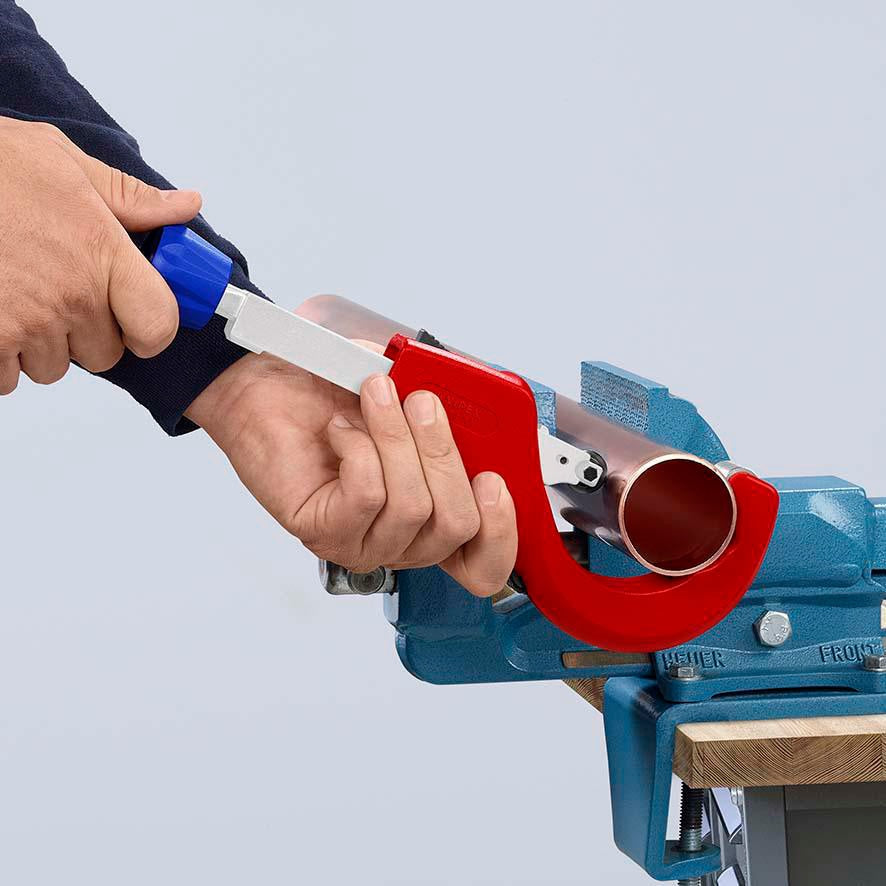 KNIPEX Rohrabschneider TubiX® 6-35 mm – QuickLock-Einhandschnellfixierung für Kupfer, Messing, Edelstahl