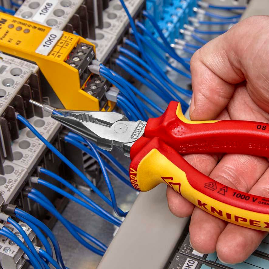 KNIPEX Spitzkombizange 145 mm VDE-isoliert, Mehrkomponentenhüllen, verchromt