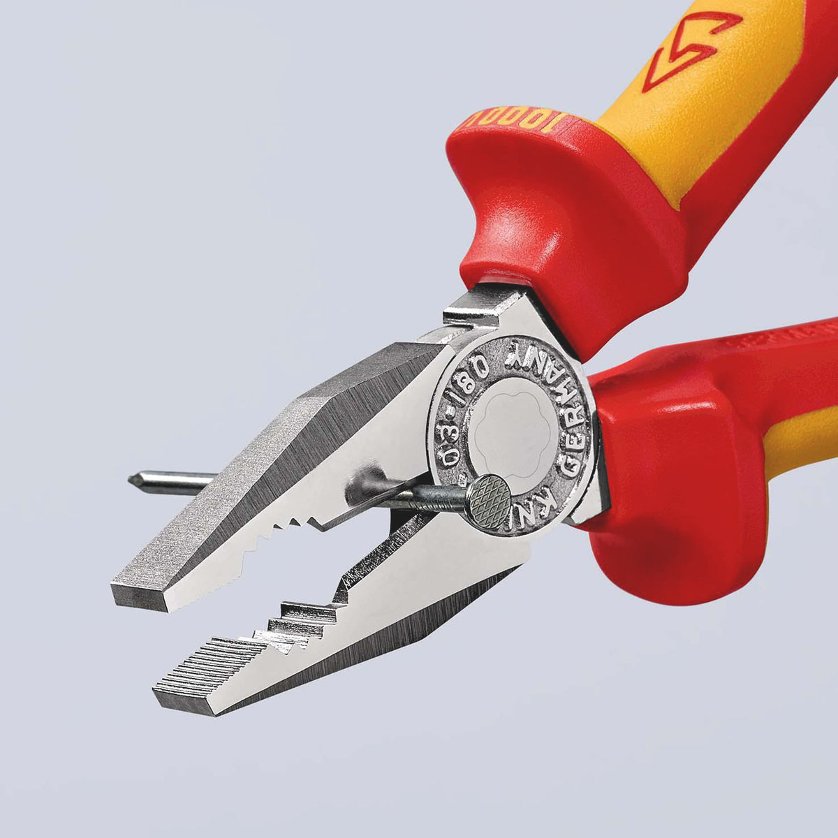 KNIPEX Kombizange VDE 160 mm mit Mehrkomponenten-Hüllen, verchromt, isoliert bis 1000 V