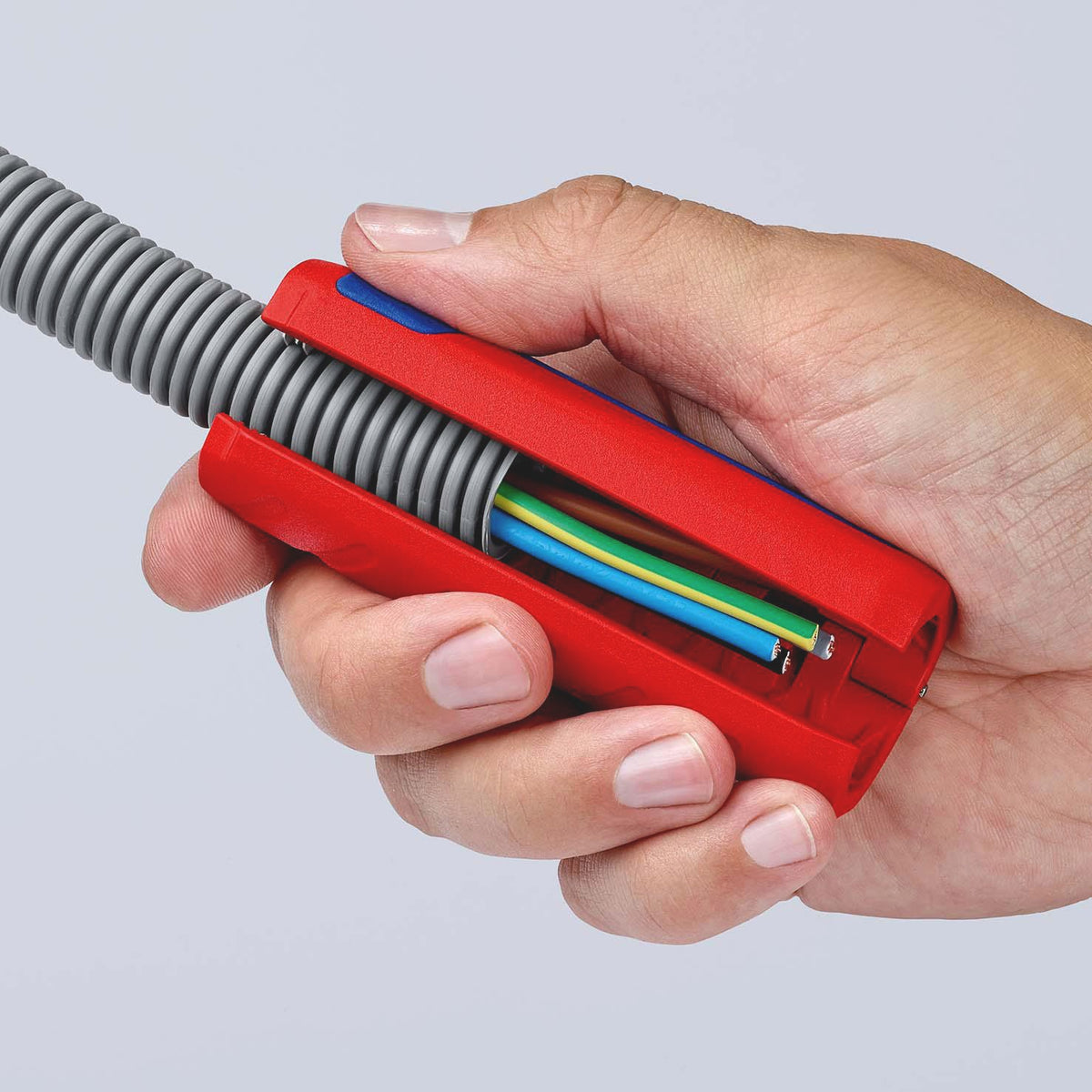 KNIPEX Abmantelungswerkzeug TwistCut 100 mm für Wellrohre und Litzen 0,2–4 mm²