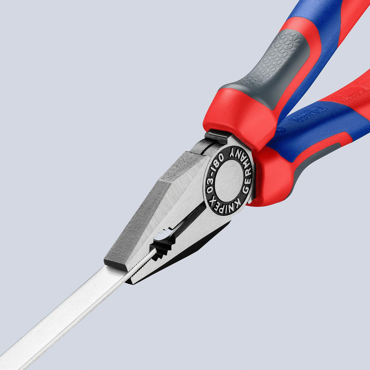 KNIPEX Kombizange 160 mm mit Comfort-Griff – polierter Kopf, induktiv gehärtete Schneiden