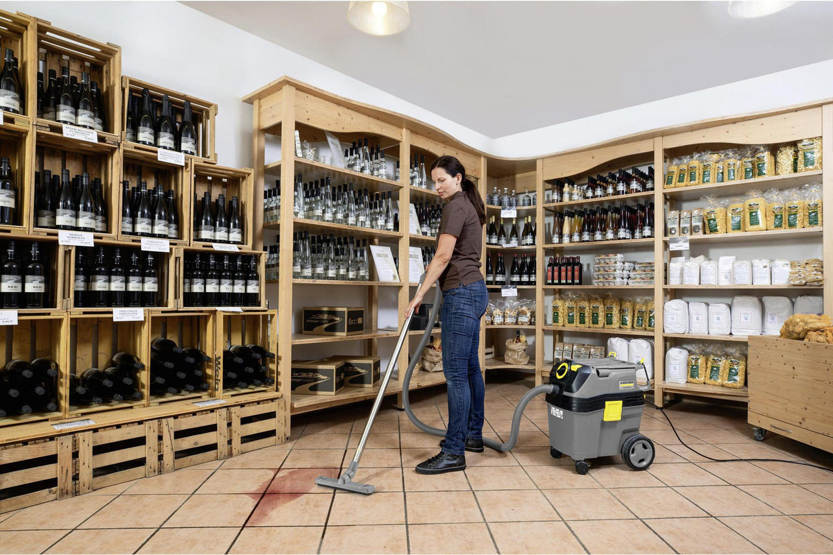 KÄRCHER Nass- und Trockensauger NT 30/1 Ap Te L – 30 l, 1380 W, Staubklasse L