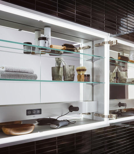 EMCO Lichtspiegelschrank prestige 2 815 mm Unterputz, breite Tür links, Aluminium