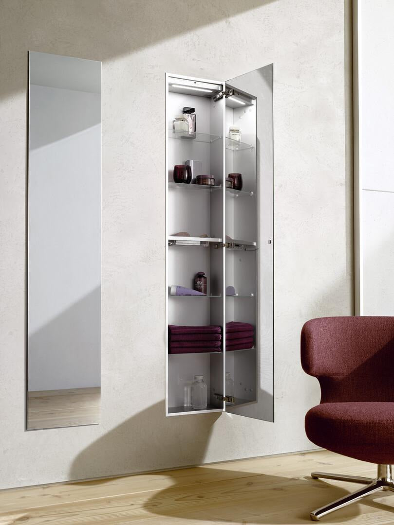 EMCO asis 2.0 Schrankmodul Unterputz 1584 mm mit LED-Beleuchtung und Türkontaktschalter