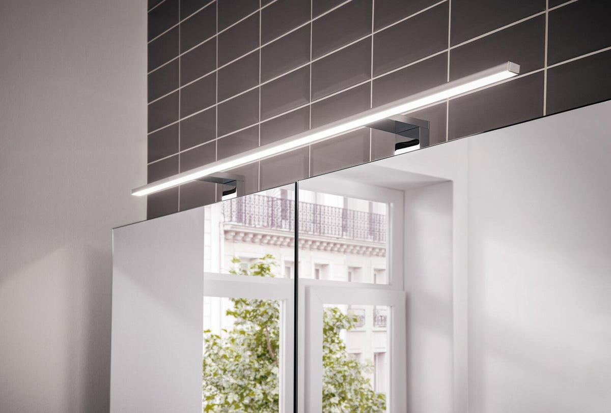 EMCO Lichtspiegelschrank mee 600 mm, 2-türig, LED 4000K, Aufputz, Aluminium