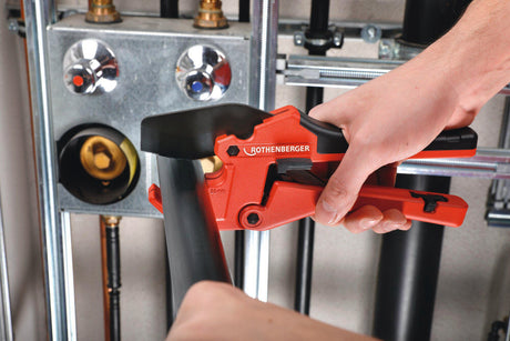 ROTHENBERGER ROCUT® 42 TWIN CUT Kunststoffschere für PE/PEX/PB/PVC/PPR Rohre bis 42 mm