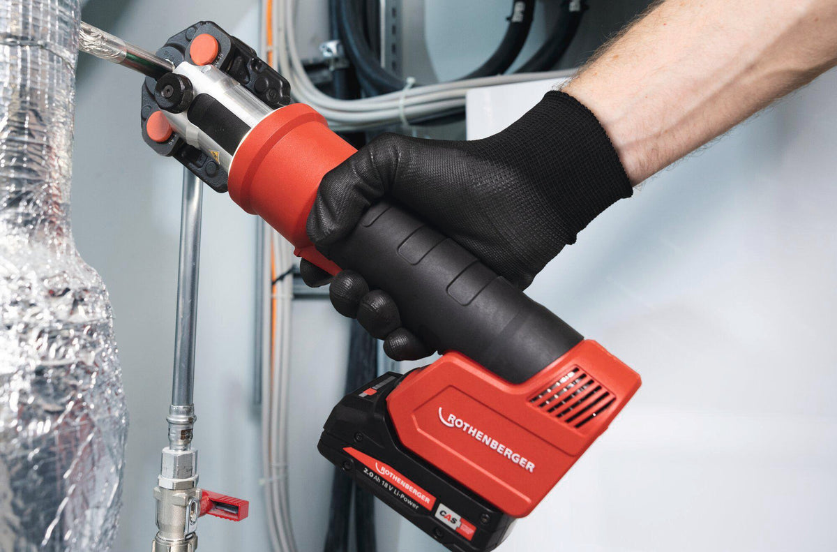 ROTHENBERGER Hybrid-Pressmaschine ROMAX NANO iJaw 32 kN – Akku-Presswerkzeug für Fittings bis 110 mm