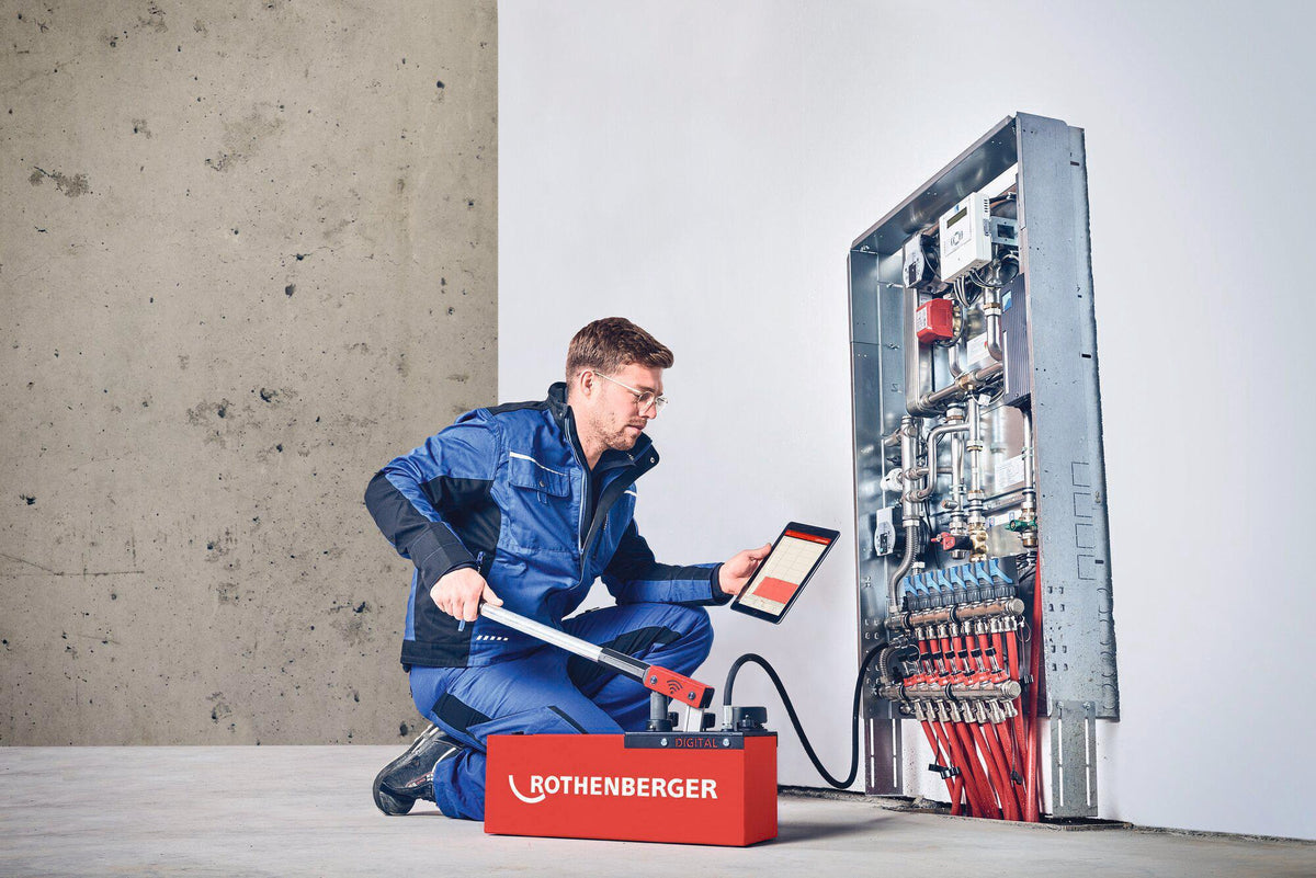 ROTHENBERGER Prüfpumpe RP 50 digital 0-30 bar R 1/2″ mit DURAMANT Beschichtung
