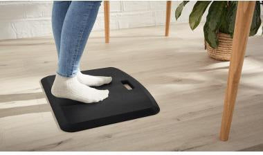 LEITZ Anti-Ermüdungsmatte Ergo Cosy 56 x 45,7 cm – Ergonomische Stehmatte für gesundes Arbeiten
