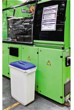 DURABLE Magnetrahmen DURAFRAME 487301 DIN A3 schwarz, 2 Stück – selbstklebend, magnetisch, doppelseitig