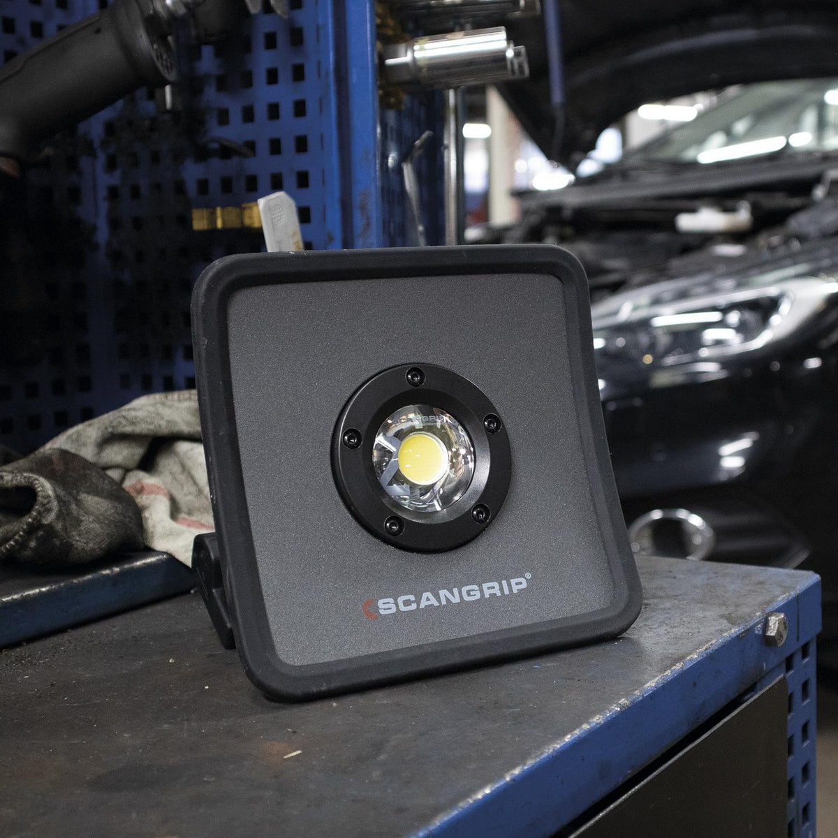 SCANGRIP LED-Baustrahler NOVA R 16 W 2000 lm Akku IP67 – Mobiles Arbeitslicht