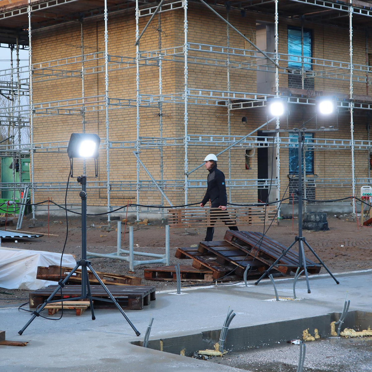SCANGRIP SITE LIGHT 40 LED-Strahler 315 W, 10000-40000 lm, IP65, Bluetooth, 10 m Kabel