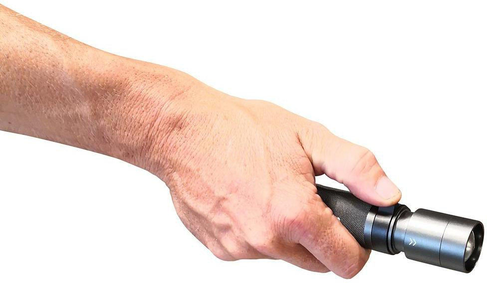 SCANGRIP FLASH Pencil LED-Taschenlampe 75 lm, 40 m Leuchtweite, IP54, 2x AAAA