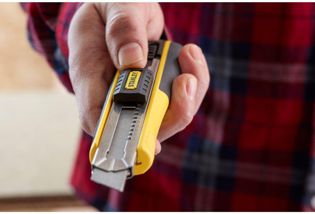 STANLEY Cuttermesser FatMax™ mit 18 mm Klinge und 180 mm Länge