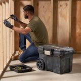 STANLEY Montagebox fahrbar 52 l mit Teleskopgriff und IP53-Schutz