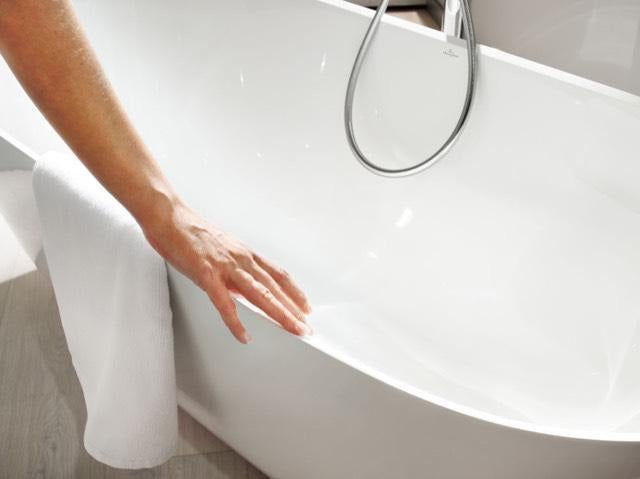 Villeroy & Boch Theano Freistehende Badewanne 1550x750mm Weiß Alpin Quaryl