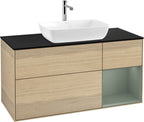Eiche / Spanplatte / G832G M