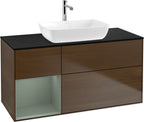 Nussbaum / Spanplatte / F822G M