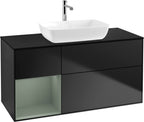 schwarz / Mitteldichte Faserplatte (MDF) / F822G M