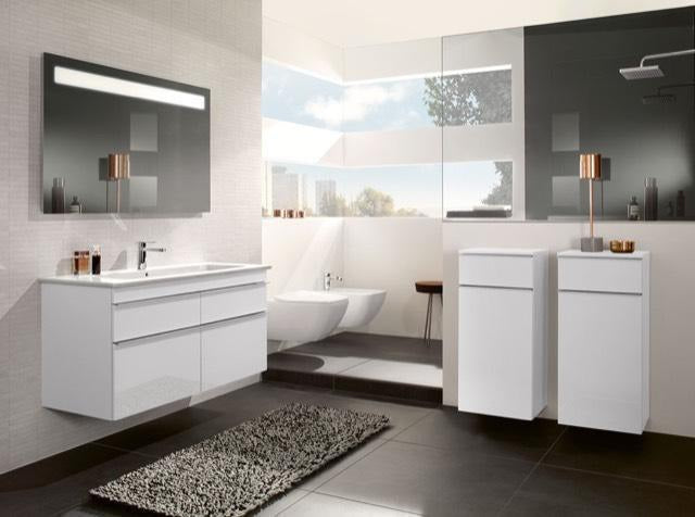 Villeroy & Boch Seitenschrank VENTICELLO 404x866x372 mm Eiche matt – wandhängend mit Soft-Close