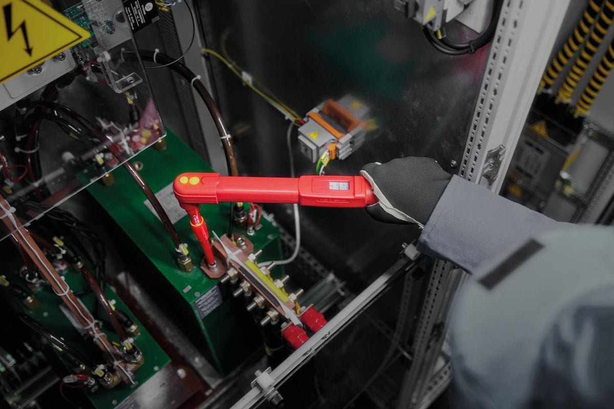 STAHLWILLE Drehmomentschlüssel 730R VDE 3/8 Zoll 4-25 Nm – schutzisoliert, QuickRelease