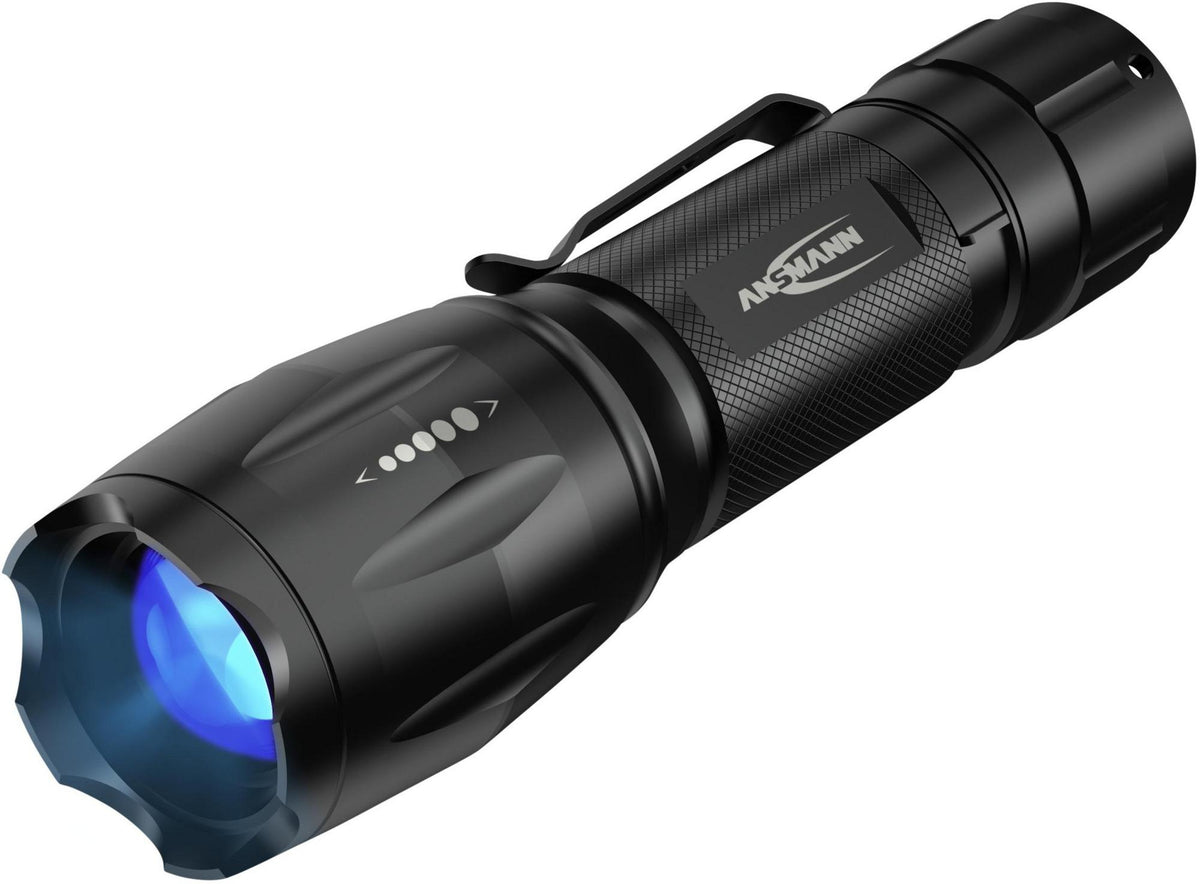 ANSMANN Action 400 UV LED-Taschenlampe – 90 lm, UV-Licht, 3x AAA, 50 m Reichweite