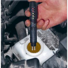 Kraftwerk Bremsflüssigkeitstester