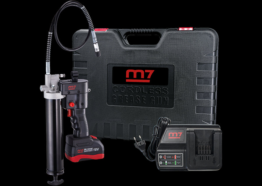 M7 Power-Werkzeuge - Akku-Fettpresse 18V 400cc mit Ladegerät + 1 Akku 5Ah DGG102A1